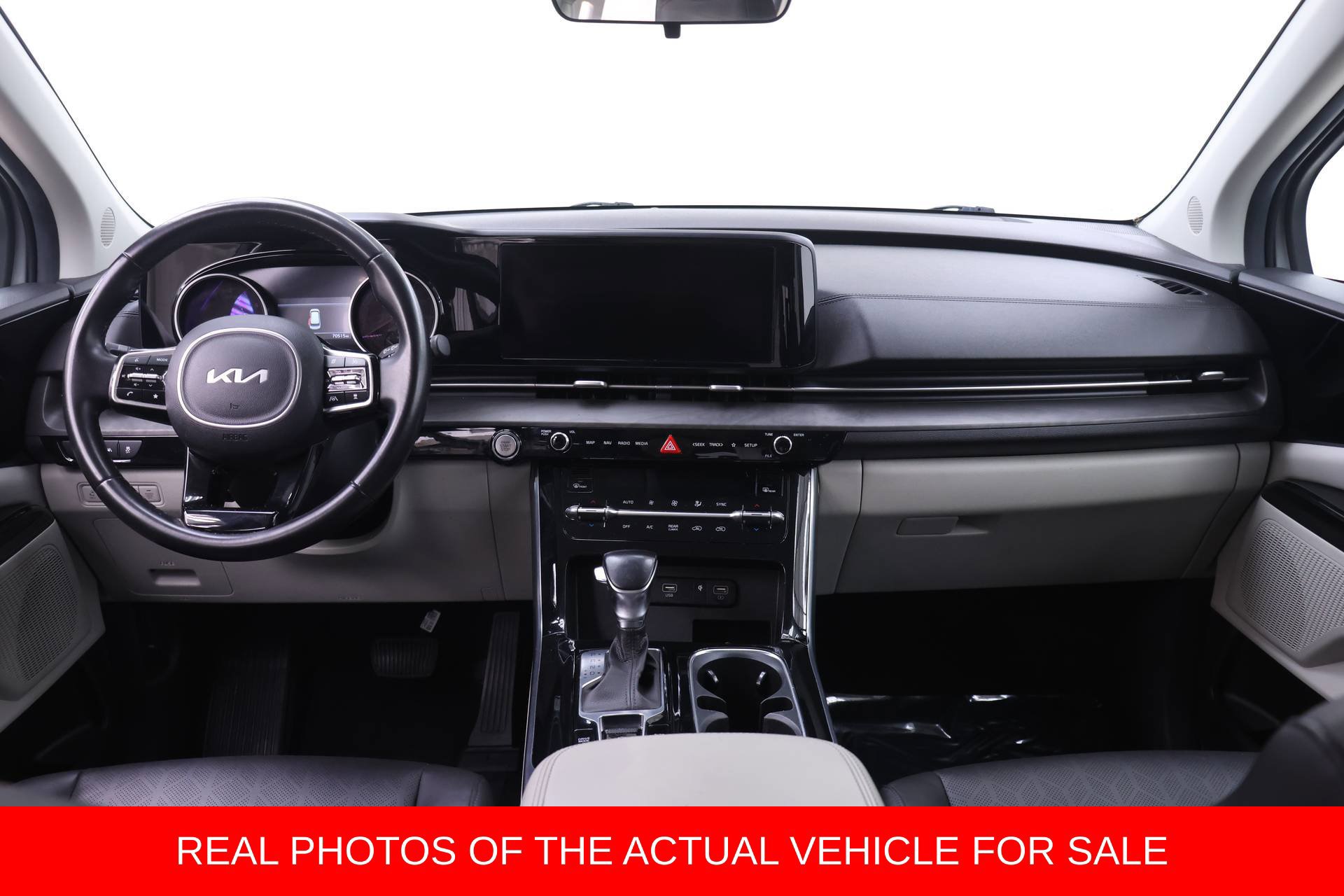 Used 2022 Kia Carnival SX FWD image 5