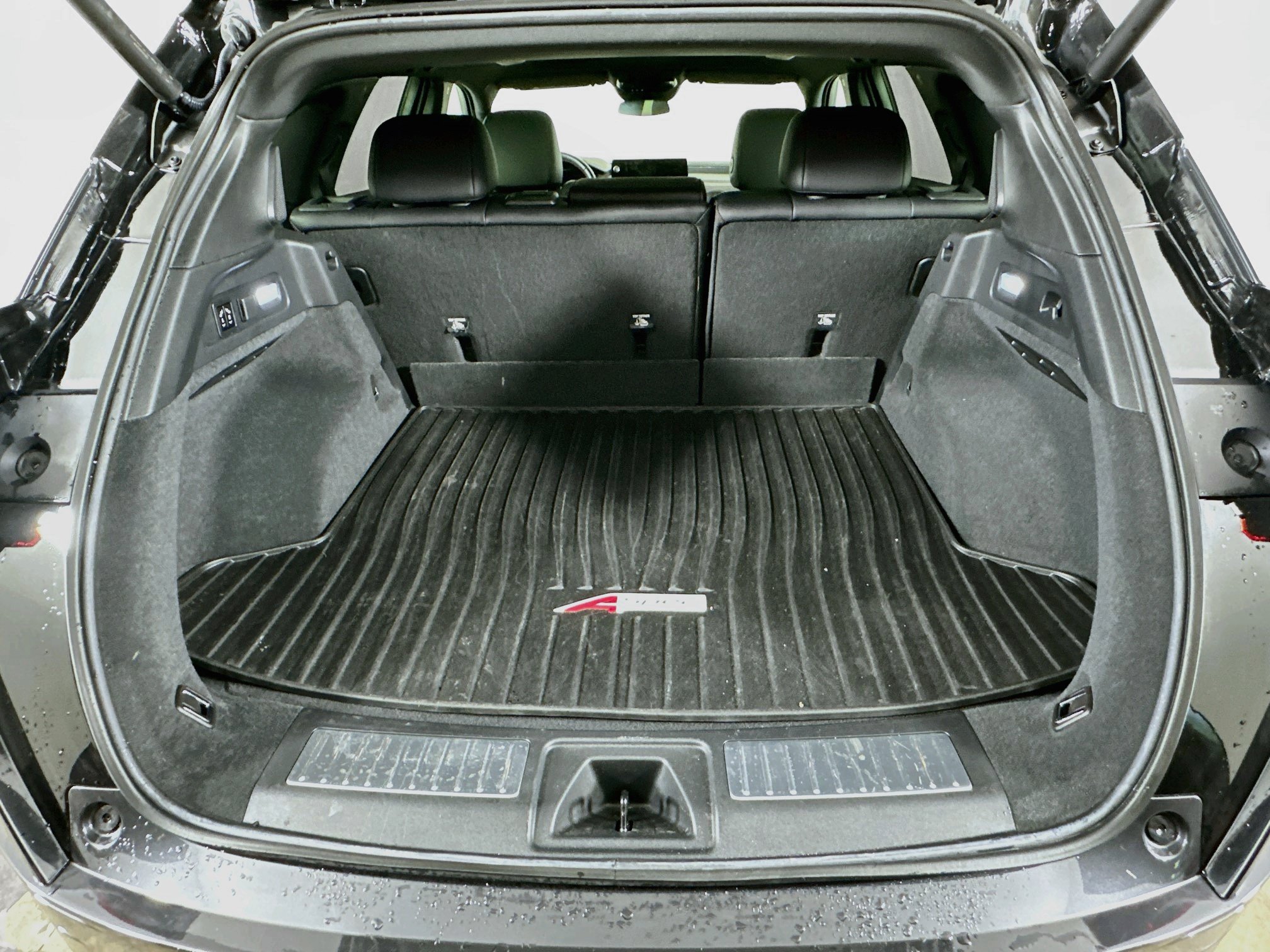 Used 2024 Acura ZDX A-Spec RWD image 29