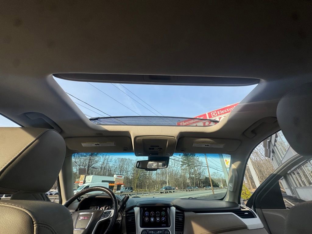 Used 2016 GMC Yukon SLT w/ Premium Edition image 33