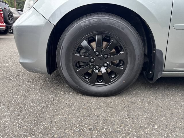 Used 2010 Honda Odyssey EX-L image 29
