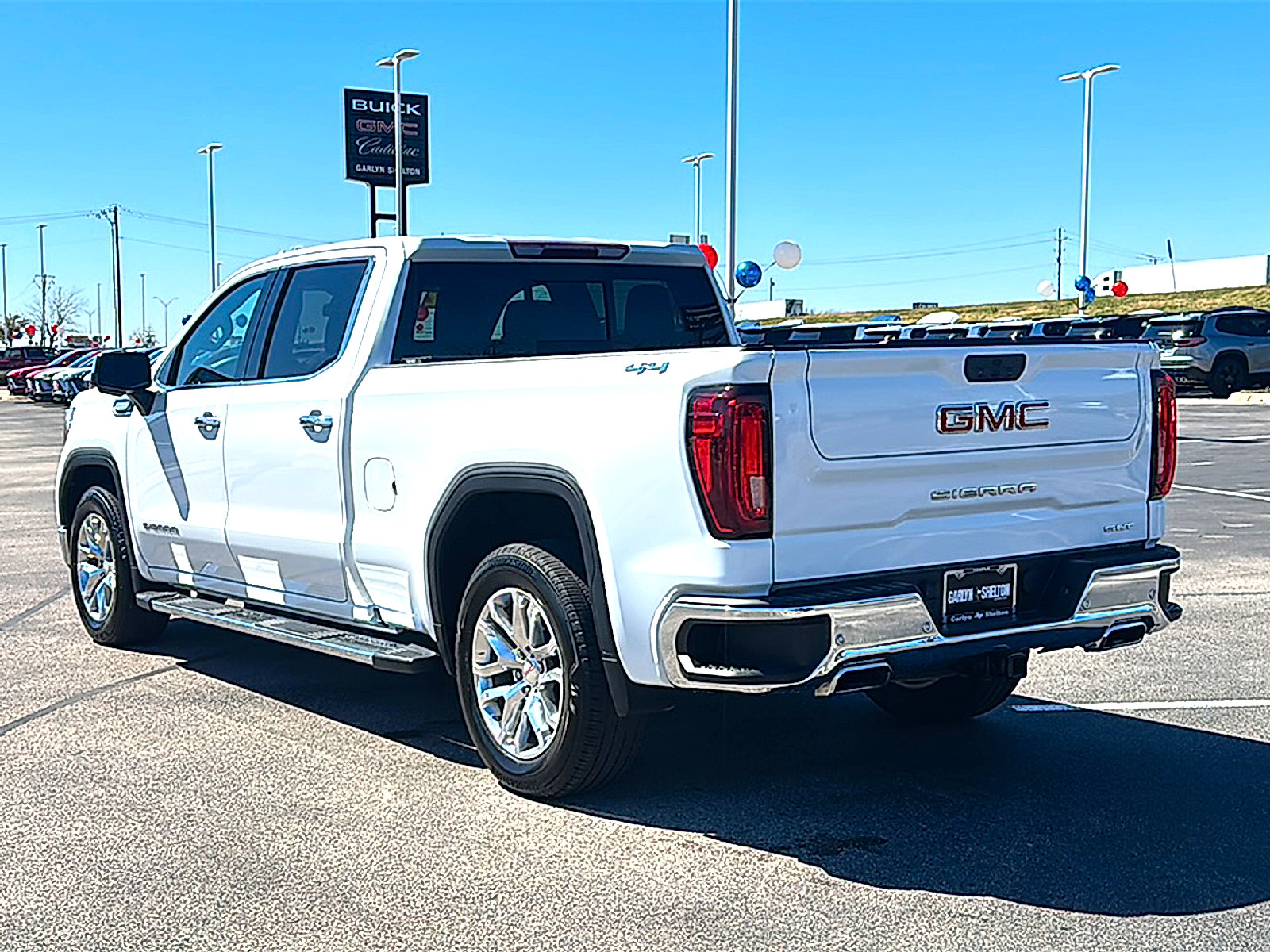 Used 2022 GMC Sierra 1500 SLT image 6
