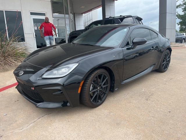 Used 2024 Toyota GR86 Premium image 1