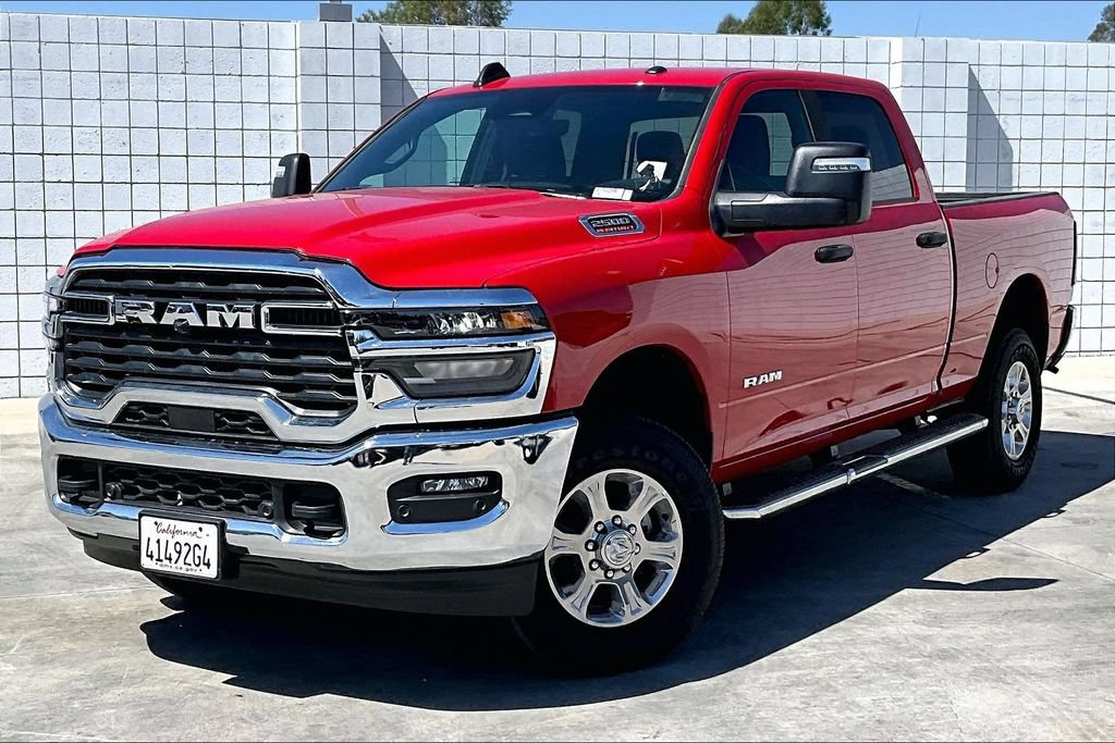 Certified 2026 RAM 2500 Big Horn AWD/4WD image 2