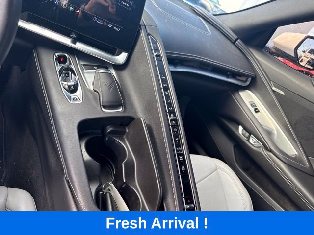 Used 2021 Chevrolet Corvette Stingray Convertible w/ Z51 Performance Package RWD image 7