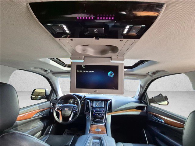 Used 2015 Cadillac Escalade Premium AWD/4WD image 22