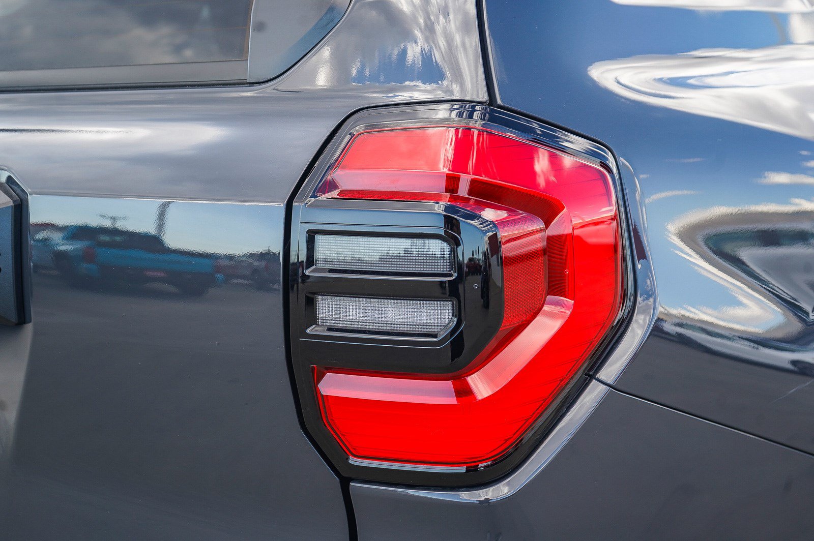 Certified 2026 Toyota 4Runner SR5 AWD/4WD image 8