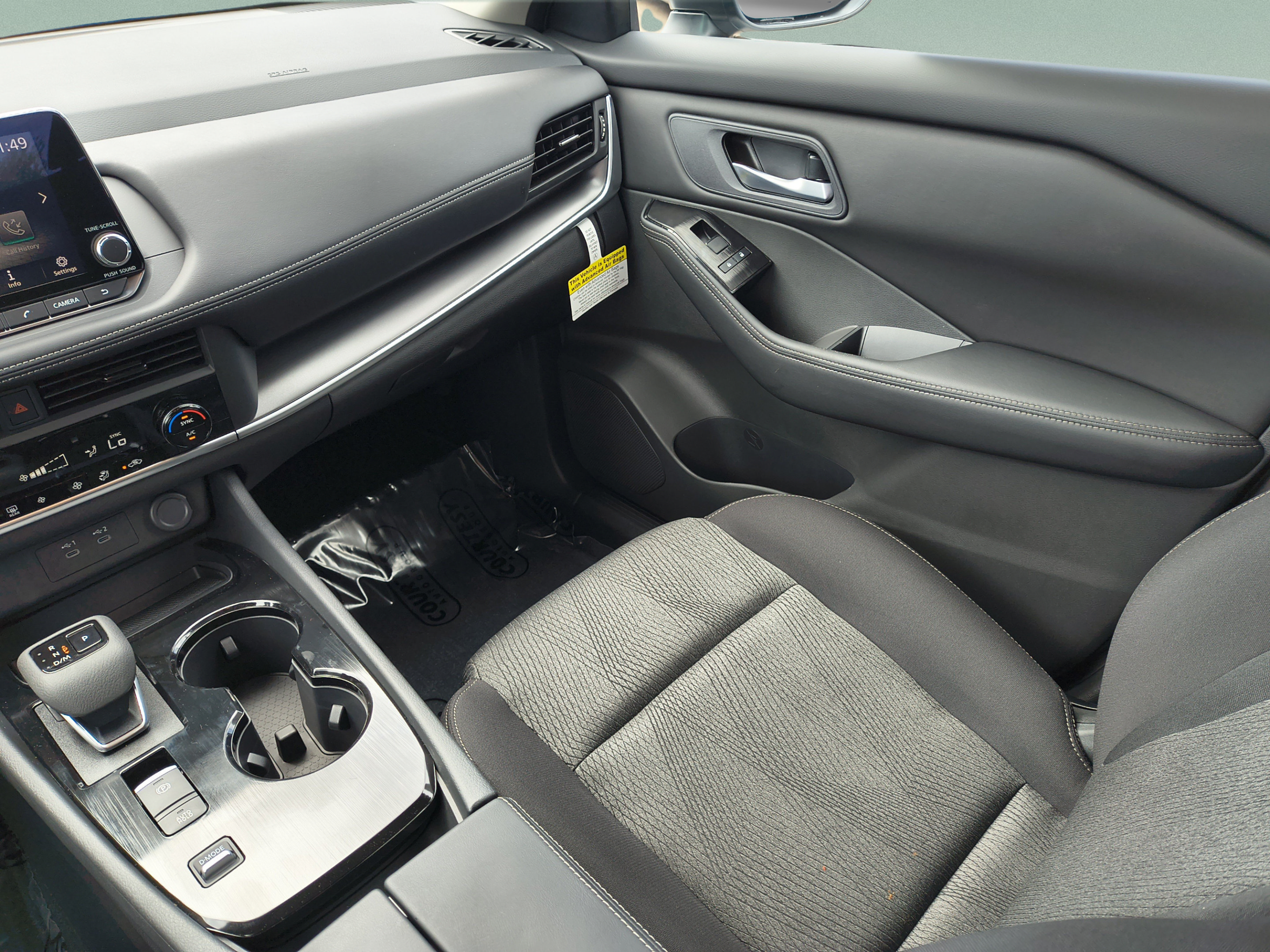 New 2026 Nissan Rogue SV FWD image 15