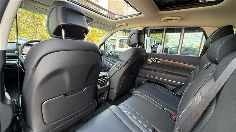 Used 2025 Genesis GV80 3.5T Advanced image 20