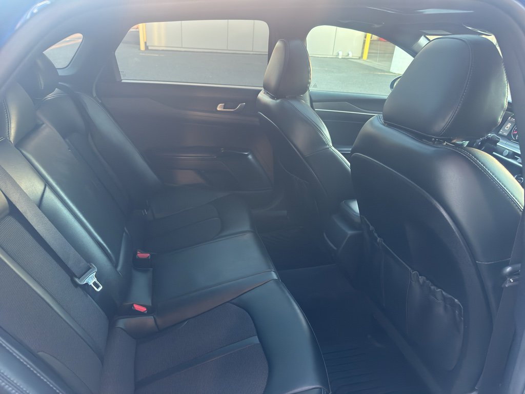 Used 2022 Kia K5 GT-Line w/ GT-Line Awd Premium Package image 12