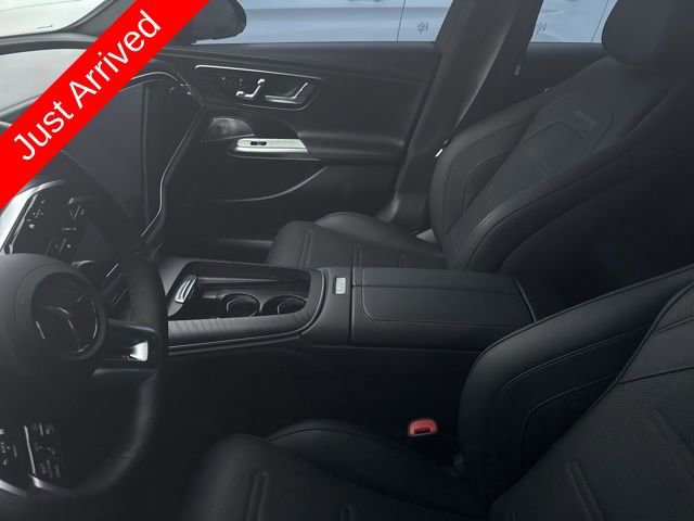 Used 2025 Mercedes-Benz E 53 AMG e 4MATIC Sedan image 4