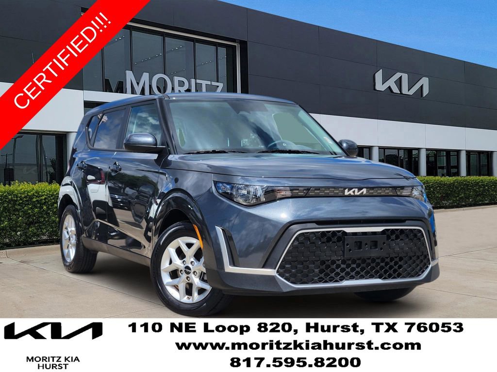 Certified 2025 Kia Soul LX FWD image 1