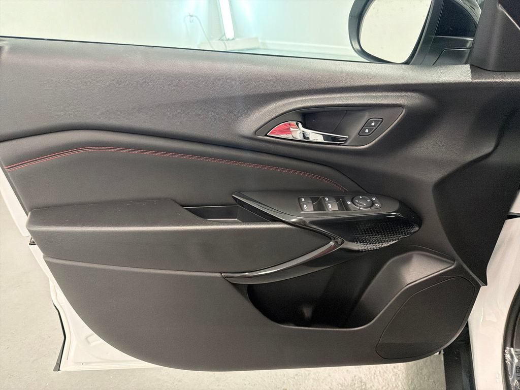 New 2026 Chevrolet Trax RS FWD image 12