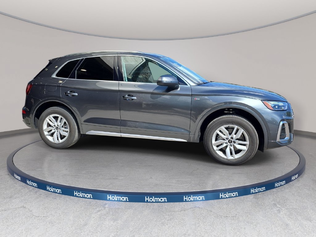Certified 2023 Audi Q5 2.0T Premium w/ Convenience Package AWD/4WD image 5
