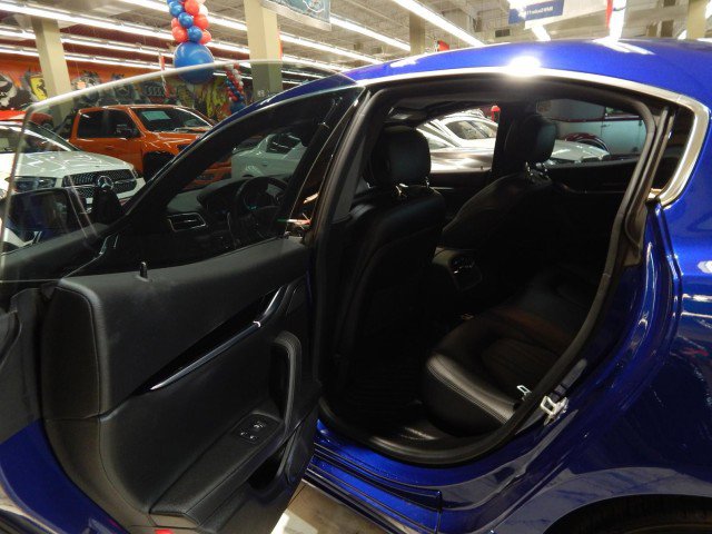 Used 2022 Maserati Ghibli Modena Q4 image 34