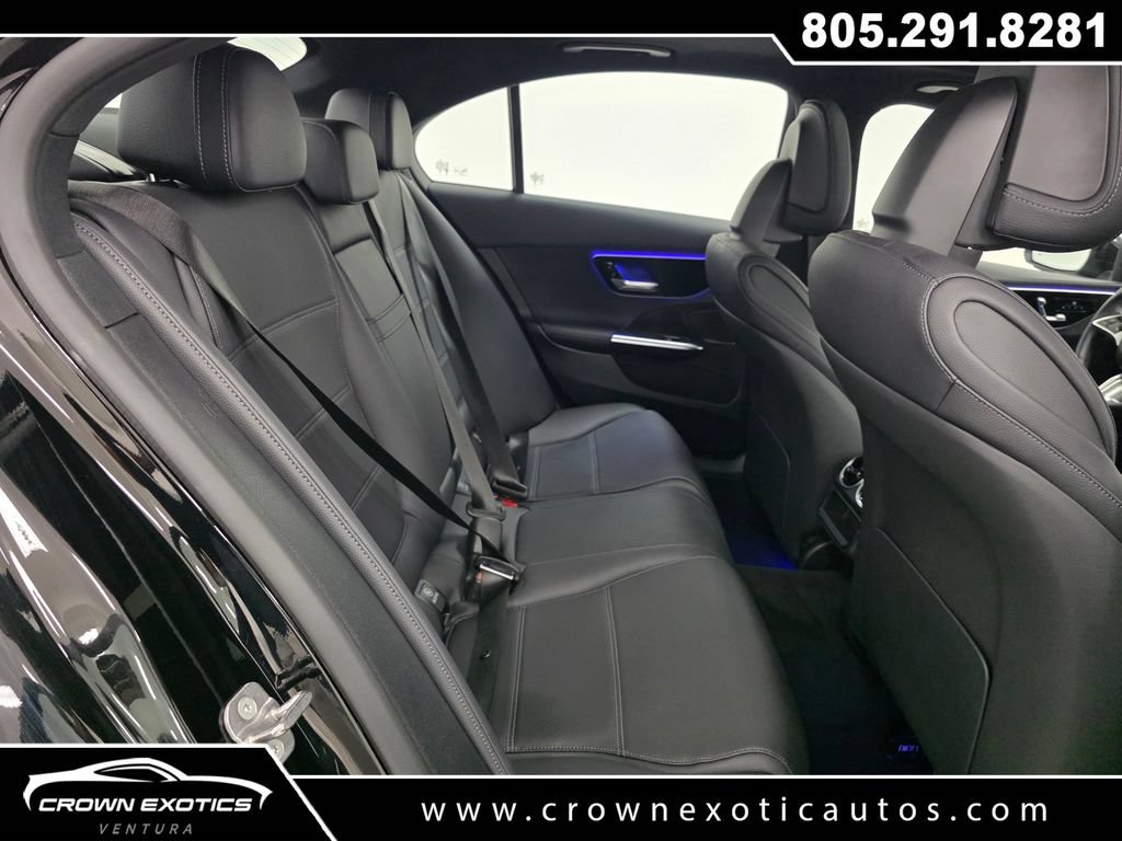 Used 2025 Mercedes-Benz C 300 Sedan image 17