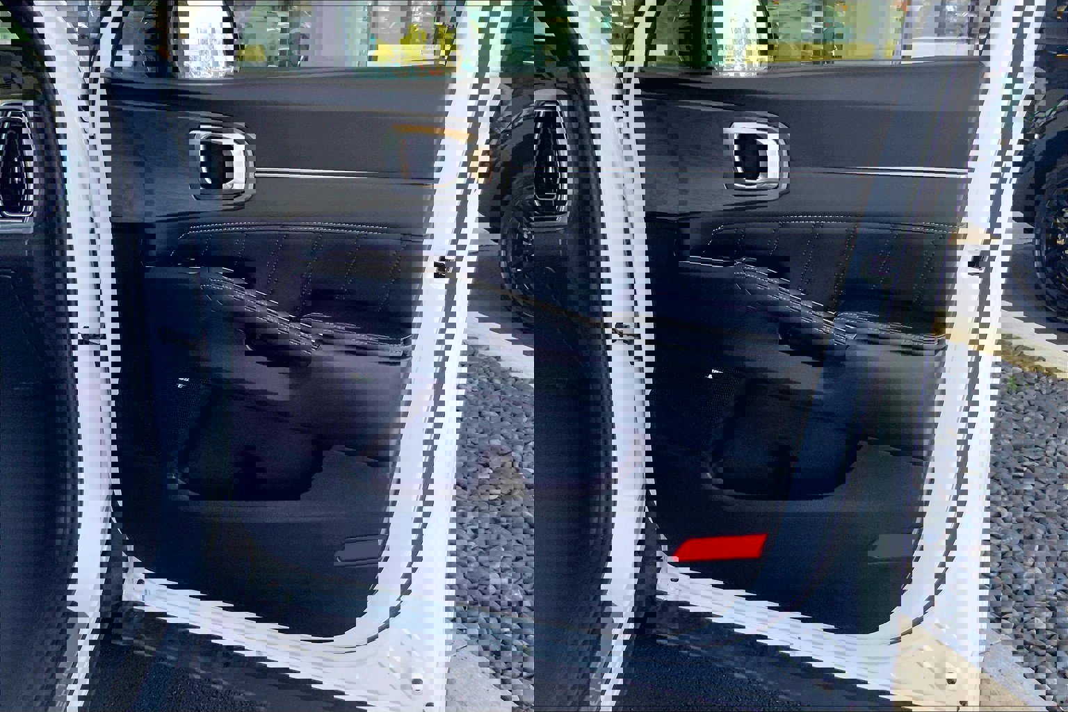 Used 2024 Kia Sorento SX Prestige image 26