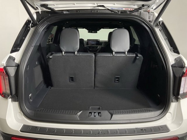 New 2026 Ford Explorer ST w/ Sun And Sound Package image 11