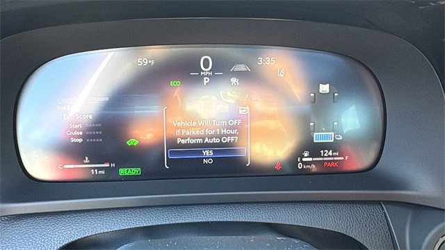 New 2025 Toyota Crown Signia image 11