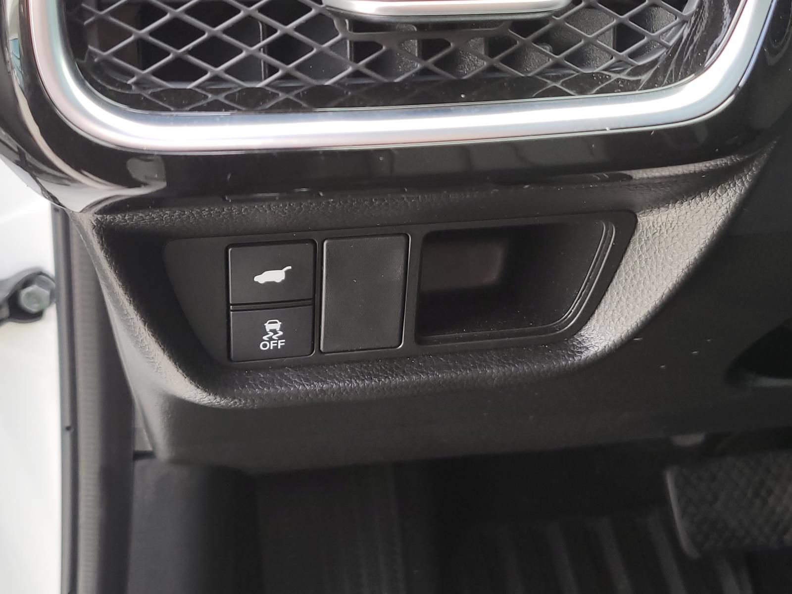Used 2025 Acura ADX FWD image 18