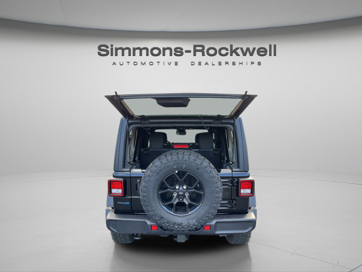 Used 2025 Jeep Wrangler Willys image 17