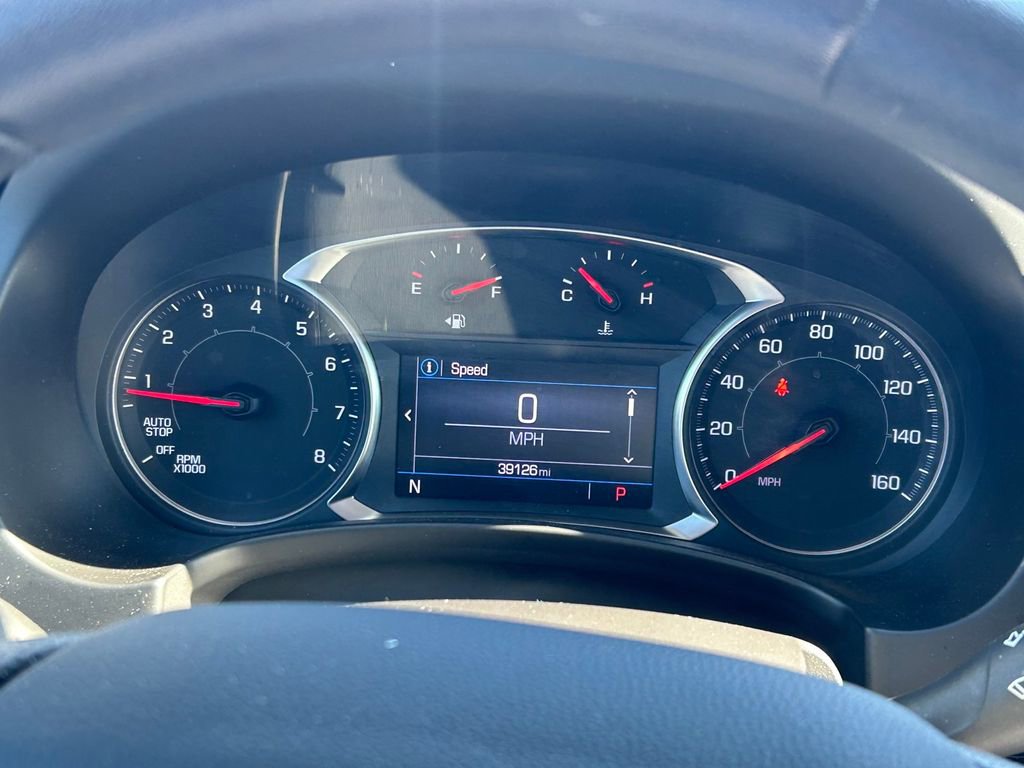 Used 2024 GMC Terrain SLE image 32