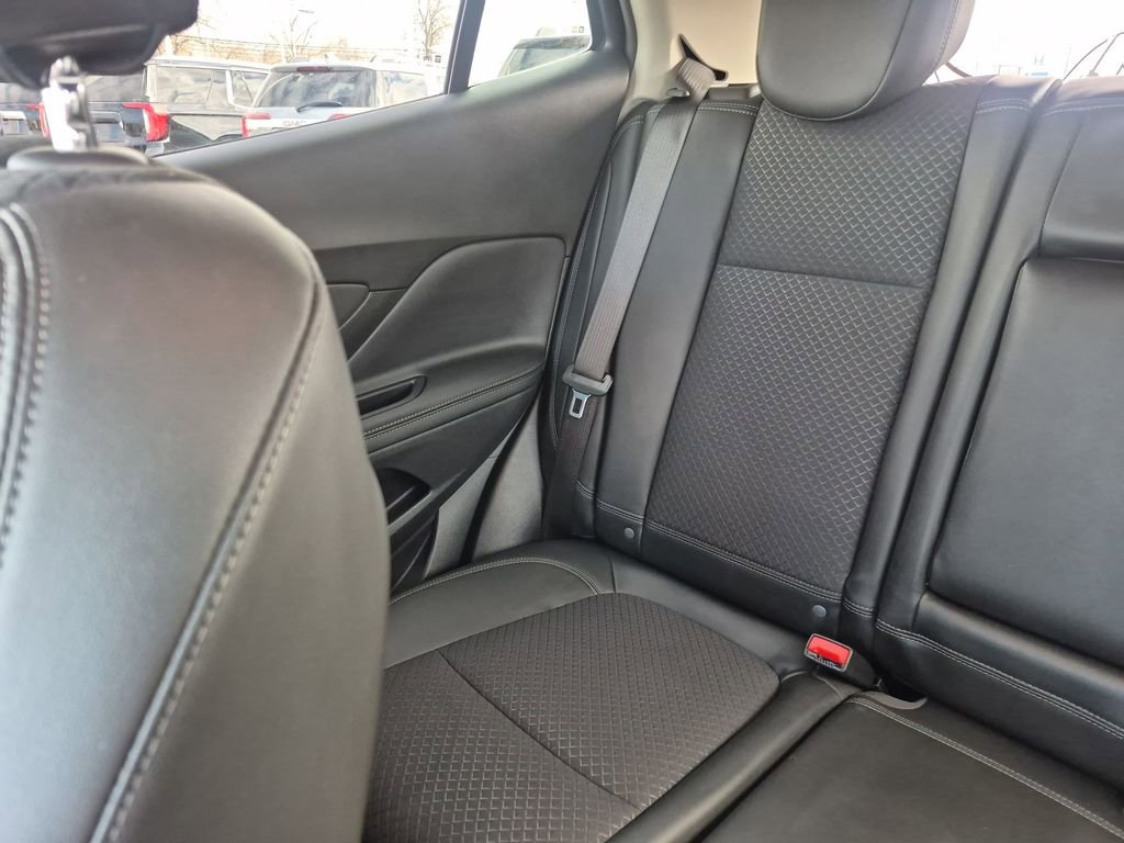 Certified 2022 Buick Encore Preferred w/ Safety Package image 11