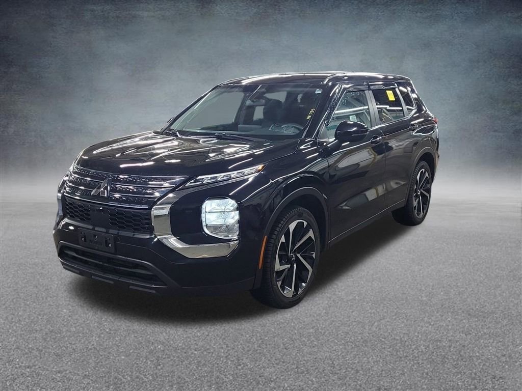 Used 2022 Mitsubishi Outlander ES image 40