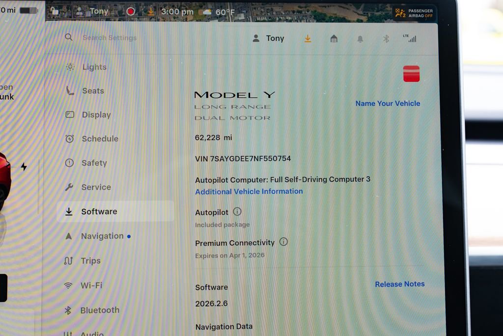 Used 2022 Tesla Model Y Long Range AWD/4WD image 15