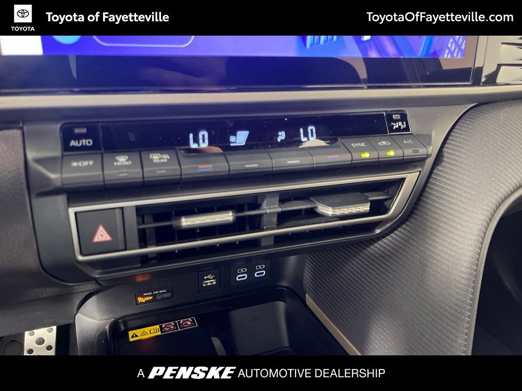 Used 2026 Toyota Camry SE w/ Multimedia Upgrade Package AWD/4WD image 30