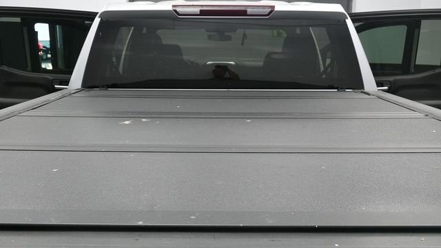 Used 2021 Chevrolet Silverado 1500 LT w/ Bed Protection Package AWD/4WD image 13