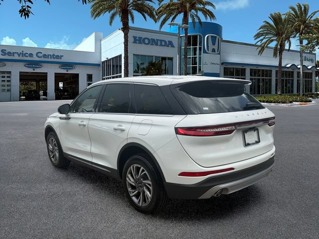 Used 2025 Lincoln Corsair FWD image 6