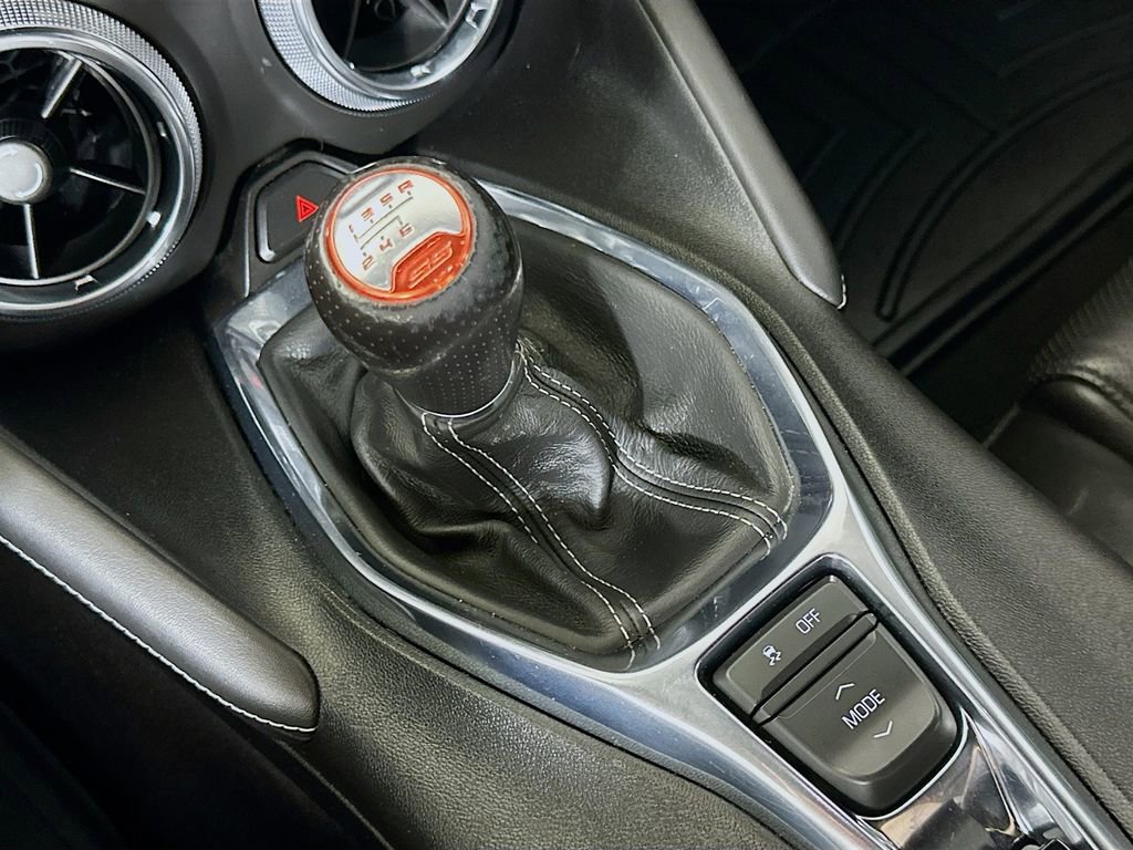Used 2021 Chevrolet Camaro SS image 29