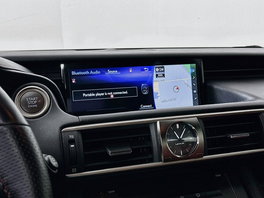 Used 2018 Lexus IS 350 AWD image 21