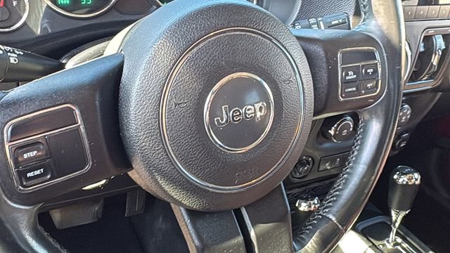 Used 2013 Jeep Wrangler Unlimited Sahara w/ Dual Top Group image 15