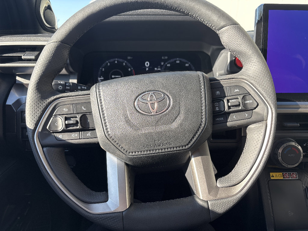 New 2026 Toyota 4Runner TRD Off-Road Premium AWD/4WD image 15