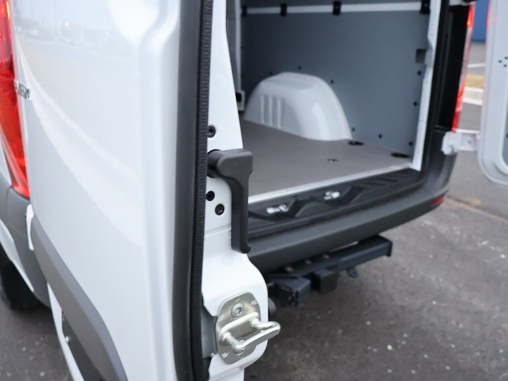 New 2026 Mercedes-Benz Sprinter 144 Cargo image 19