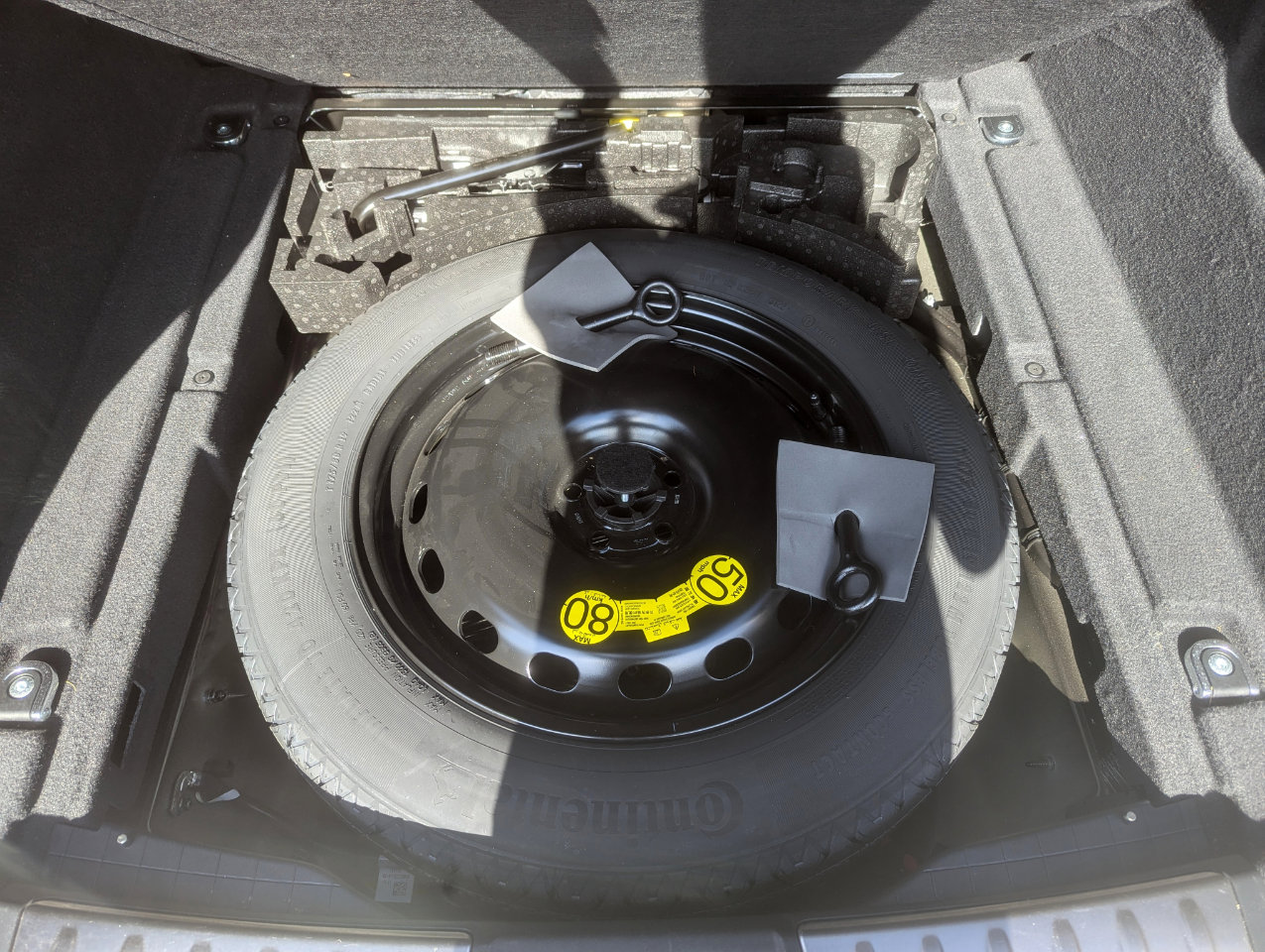 Used 2023 Jaguar F-PACE S image 43