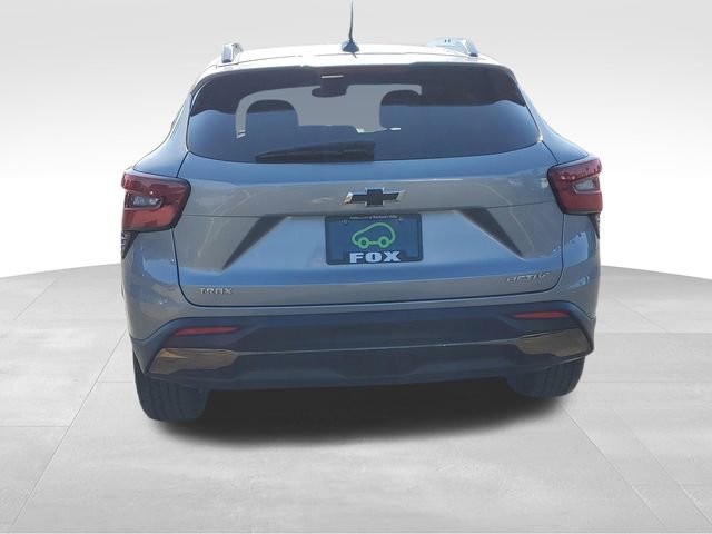 Certified 2024 Chevrolet Trax ACTIV w/ Sunroof Package FWD image 4