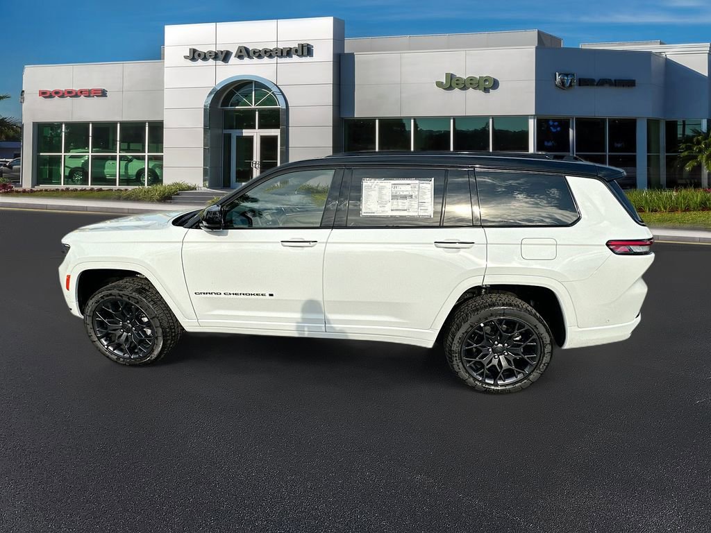 New 2025 Jeep Grand Cherokee L Summit image 4