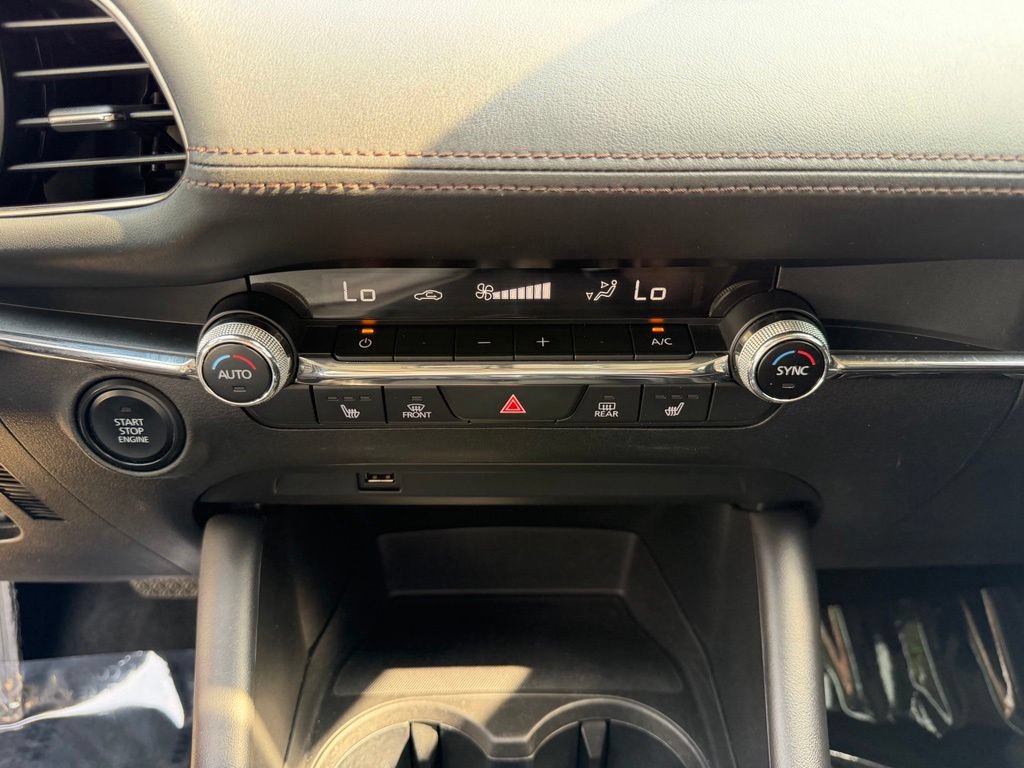 Used 2020 MAZDA MAZDA3 Sedan w/ Premium Package FWD image 24
