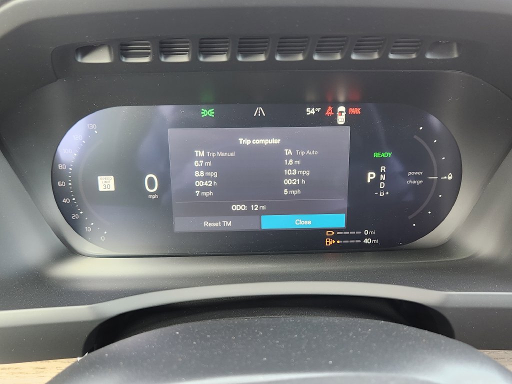 New 2026 Volvo XC90 T8 Plus w/ Protection Package Premier AWD/4WD image 7