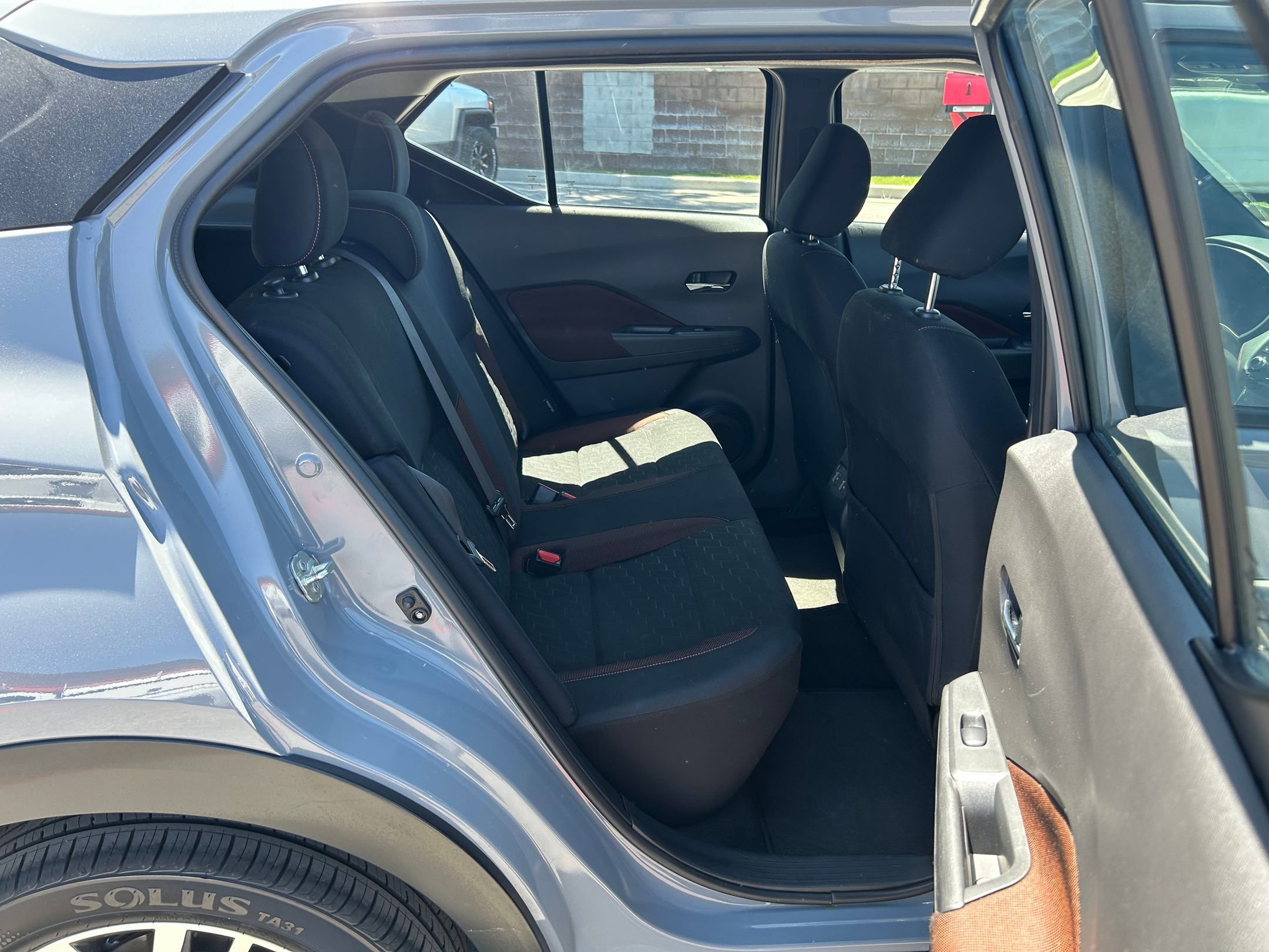 Used 2023 Nissan Kicks SR FWD image 26