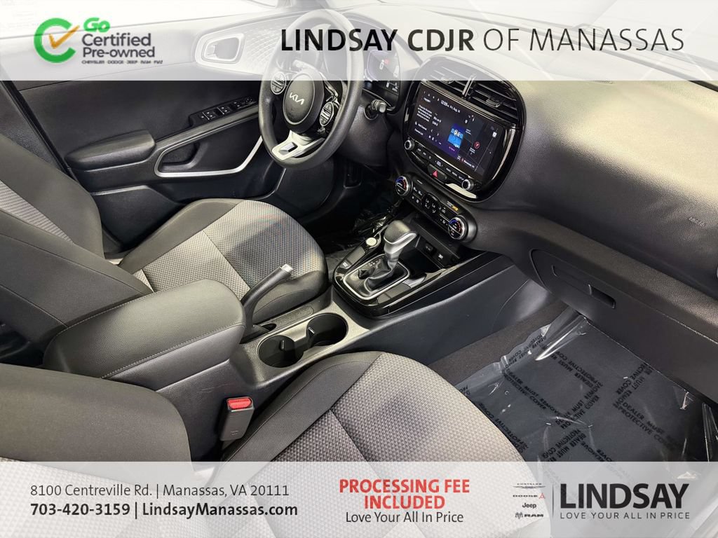 Used 2023 Kia Soul S FWD image 14