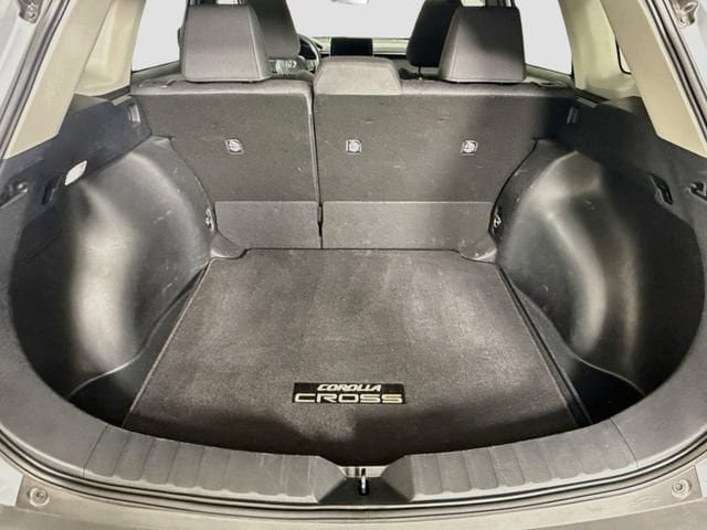Certified 2026 Toyota Corolla Cross LE FWD image 25