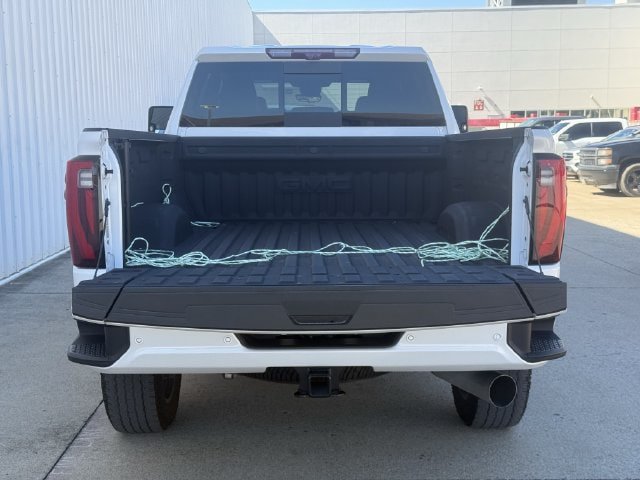 Used 2025 GMC Sierra 2500 Denali w/ Denali Reserve Package AWD/4WD image 32