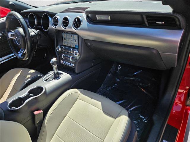 Used 2019 Ford Mustang Premium image 18