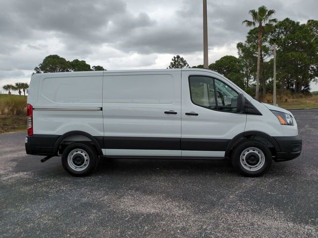 New 2026 Ford Transit 150 Low Roof w/ Load Area Protection Package RWD image 4