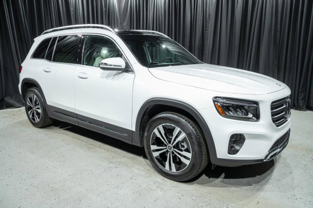 Certified 2026 Mercedes-Benz GLB 250 image 3