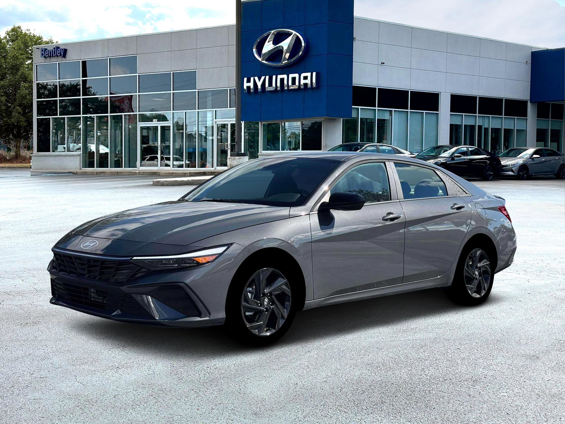 New 2026 Hyundai Elantra Sport image 2