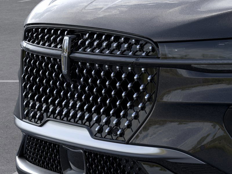 New 2026 Lincoln Nautilus Premier image 17